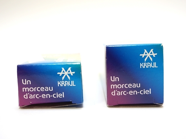 プリズム・外箱２