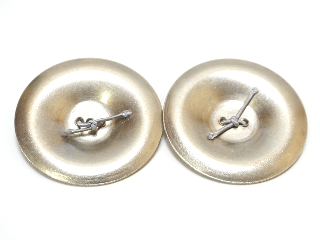 フィンガーシンバル・裏側