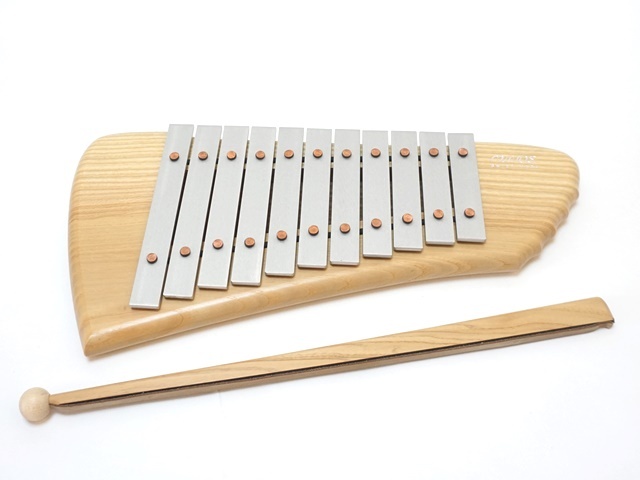 telubia-king テルビアキング　2段　鉄琴　グロッケン　32音 コオロギグロッケン立奏鉄琴KT400 3オクターブ 37鍵 : 楽器問屋