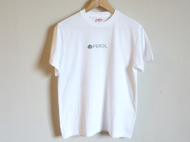 ペロルTシャツ