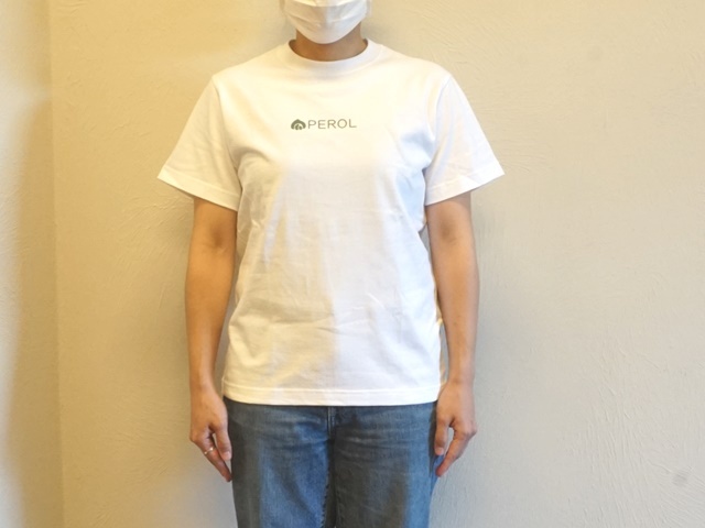 ペロルTシャツ