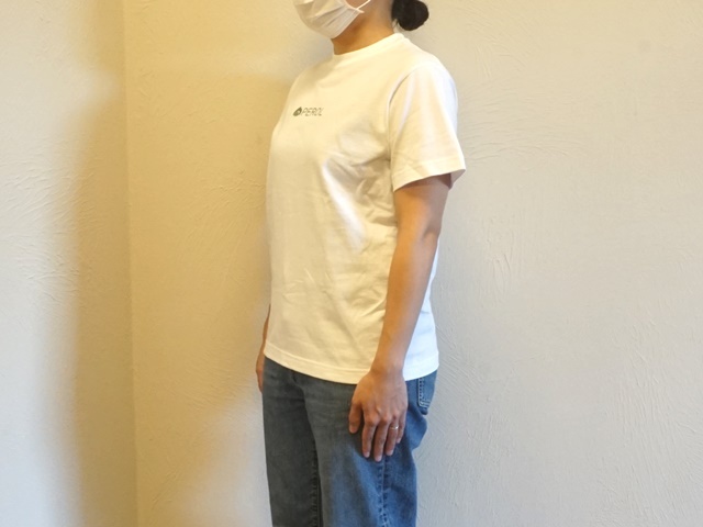 ペロルTシャツ