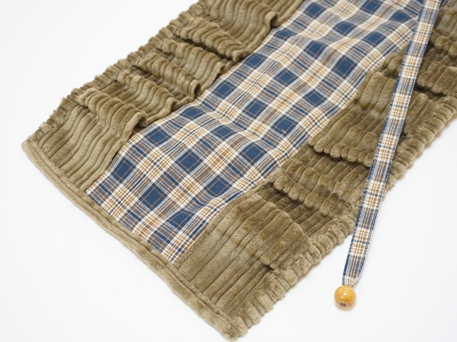 クレヨンケース10色3