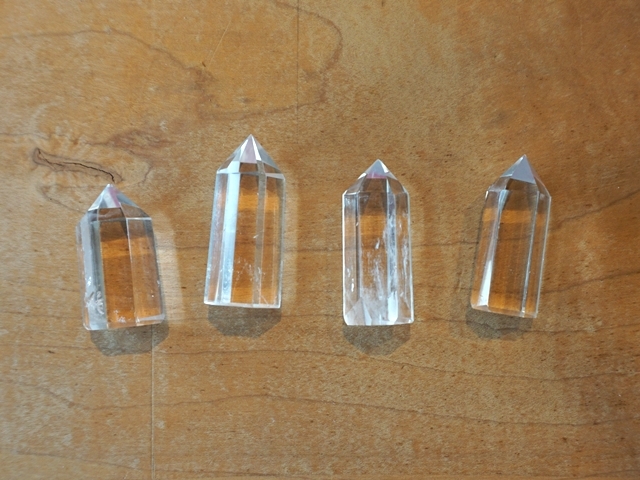 水晶ポイント底辺カット