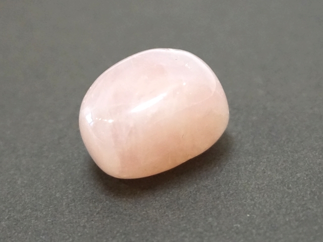 550】タンブル原石/ローズクォーツ/紅水晶/1個単位 ペロル