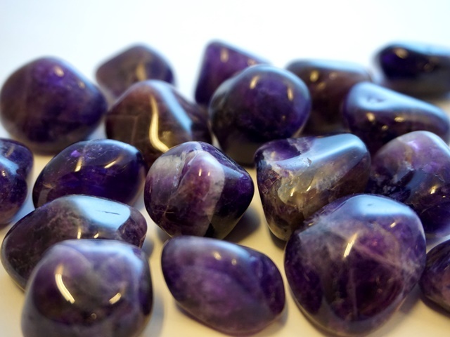 1690】アメジストの原石/タンブル状 ペロル