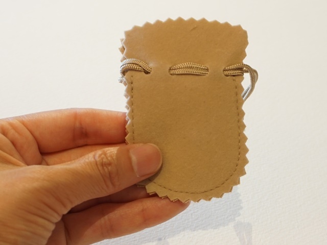 ミニポシェットベージュ