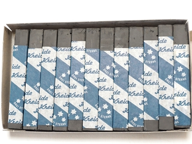 チョーク・グレー