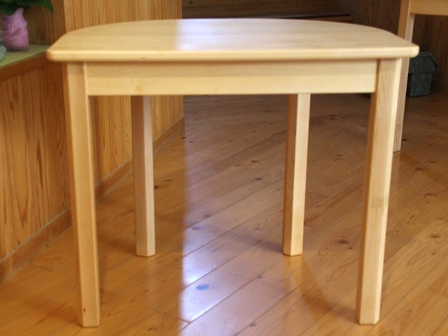 1379 受注生産 ペロルオリジナル 季節のテーブル 幅50長さ70高さ60センチ 材質メープル オイル仕上げ 家具