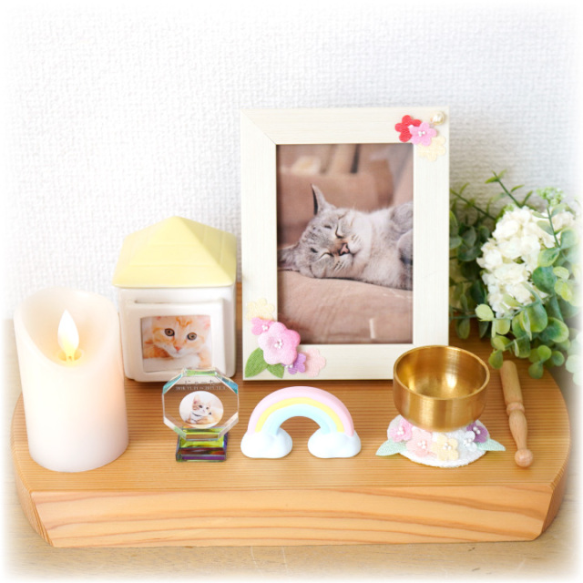 ペット仏具 ちりめん細工 パステル 四つ葉 お花 写真立て フォト