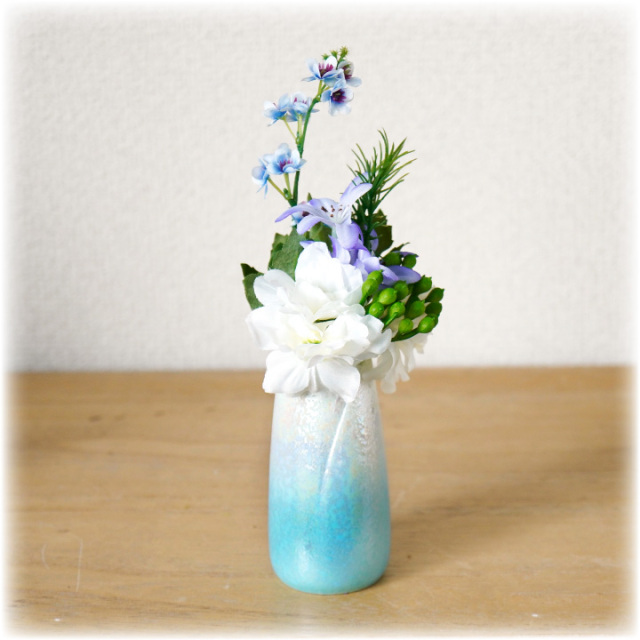 ペット仏具 やわらぎの花 花立 ラスターブルー 小 ミニ 水色 国産 日本 ペット仏具 やわらぎの花 花立 ラスターブルー 小 ミニ 水色 国産 日本