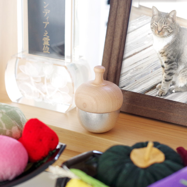 ペット仏具 どんぐりの形のおりん どんぐりん 国産 日本製 ゴールド