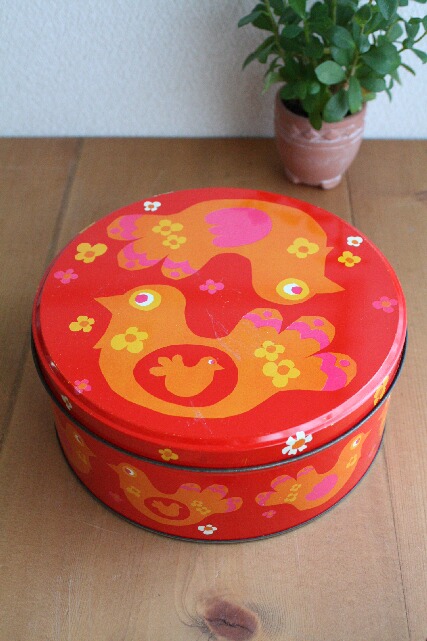 ヴィンテージ缶