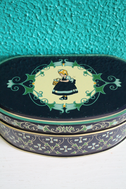 Irma/ヴィンテージ缶