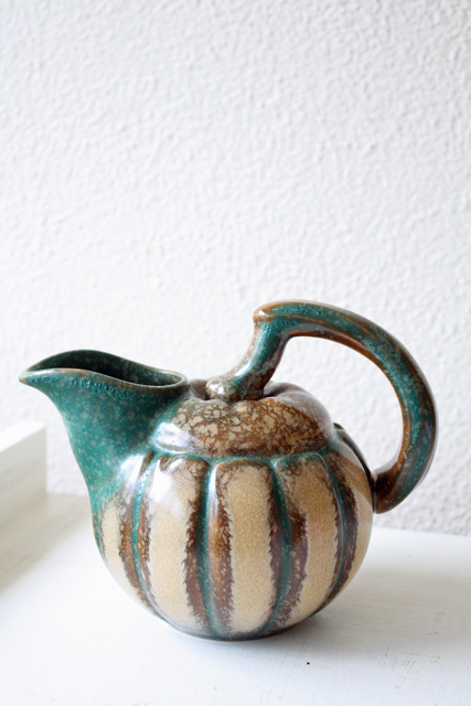 デンマーク製/持ち手つき花瓶/グリーン×ブラウン/ＳＯＬＤＯＵＴ