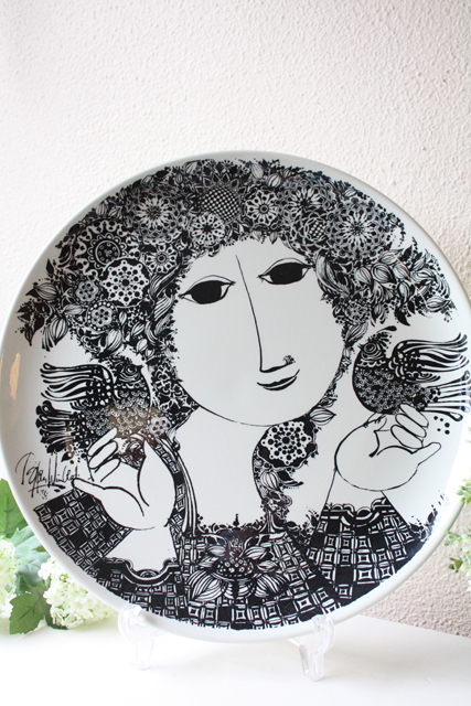 Bjorn　Wiinblad（ヴィヨルン・ウィンブラッド/貴婦人と小鳥/SOLD OUT