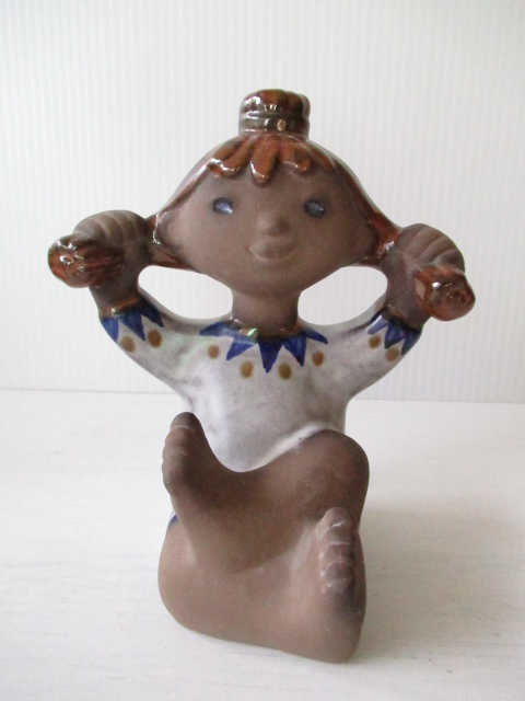 北欧ヴィンテージ/Upsala Ekeby/LINDA/フィギュア/赤い髪の女の子/SOLD OUT