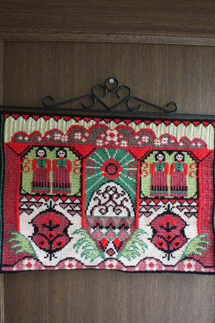 北欧の手仕事/スウェーデン製/ツヴィスト刺繍/ヴィンテージ壁掛け