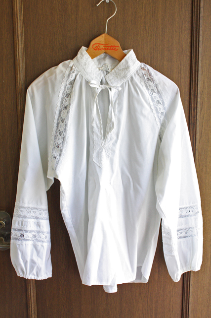 北欧ヴィンテージ/ブラウス/レース＆リボン/SOLD OUT