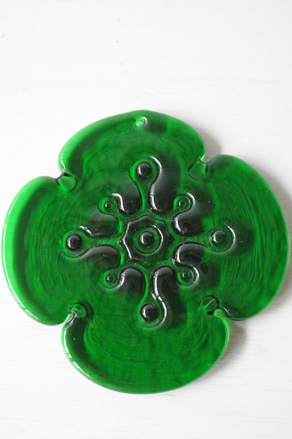 北欧ヴィンテージ/Holmegaard（ホルムガード）/ガラスのサンキャッチャー/ビリジアングリーン/Φ13cm/SOLD OUT