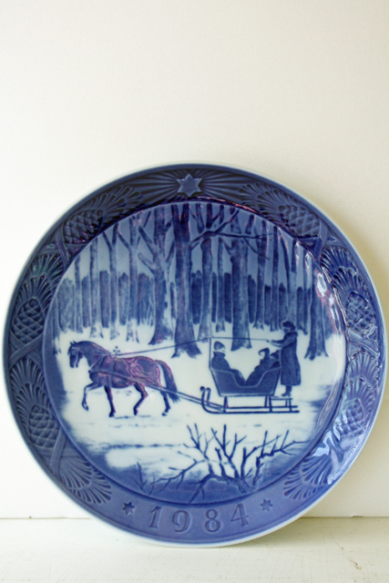 ロイヤルコペンハーゲンのイヤープレート