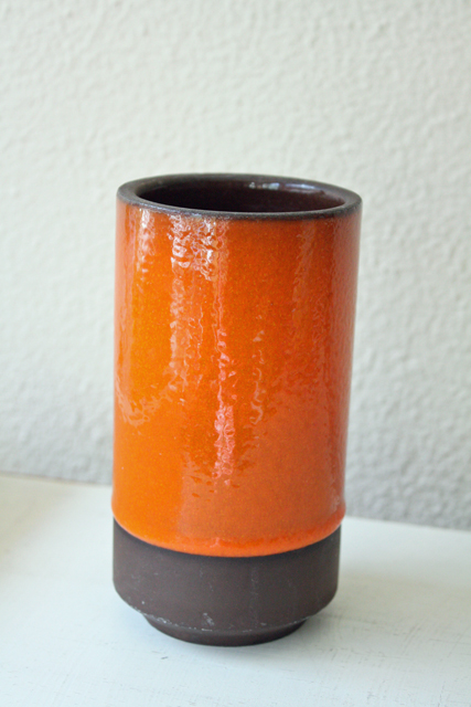 クナブストラップのヴィンテージ花瓶