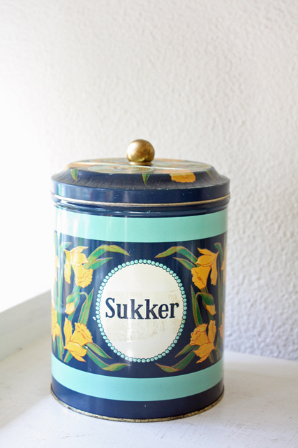 北欧ヴィンテージ缶/irma/イヤマ