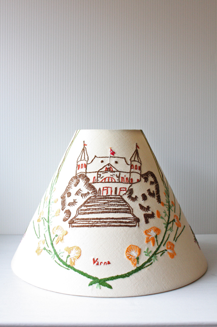 北欧照明/ランプシェード/ヴィンテージ布/北欧刺繍/SOLD OUT