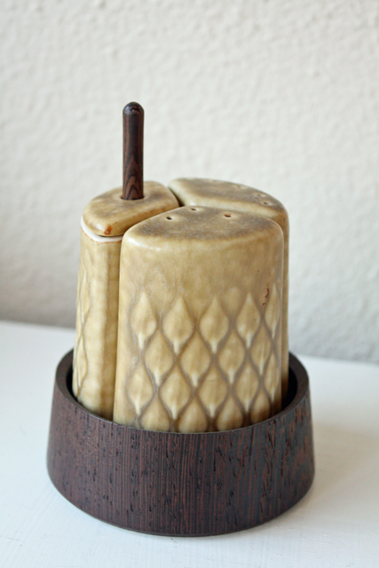 北欧ヴィンテージ/Jens.H.Quistgaard/relief/調味料入れ/(Kronjyden窯)/SOLD OUT