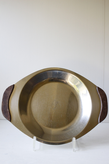 Φ21cm、横幅28cm