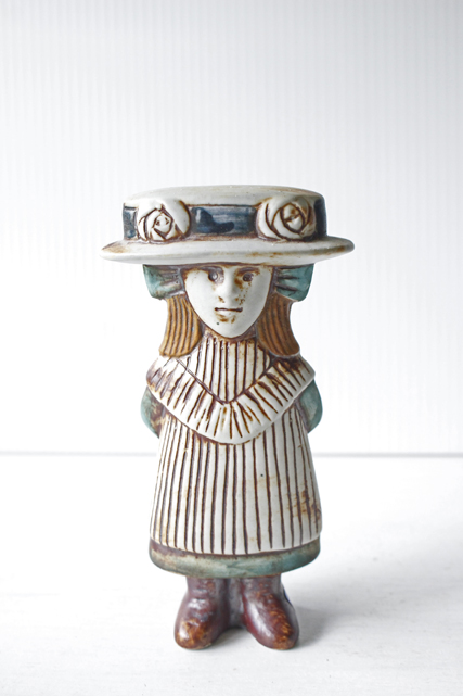 北欧ヴィンテージ/グスタフスベリ/Lisa Larson（リサラーソン）/Anna/SOLD OUT