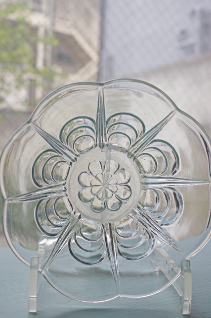 北欧ヴィンテージ/ロマンティック/ガラスボウル/Φ15cm、高さ5.5cm/SOLDOUT