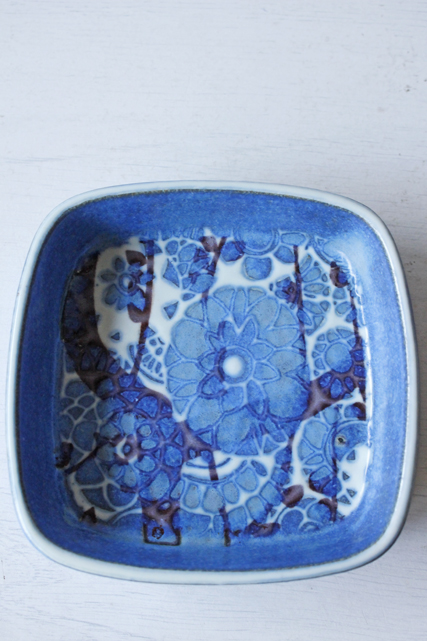 北欧ヴィンテージ/Royal Copenhagen（ロイヤルコペンハーゲン）/バッカ/角皿/SOLD OUT