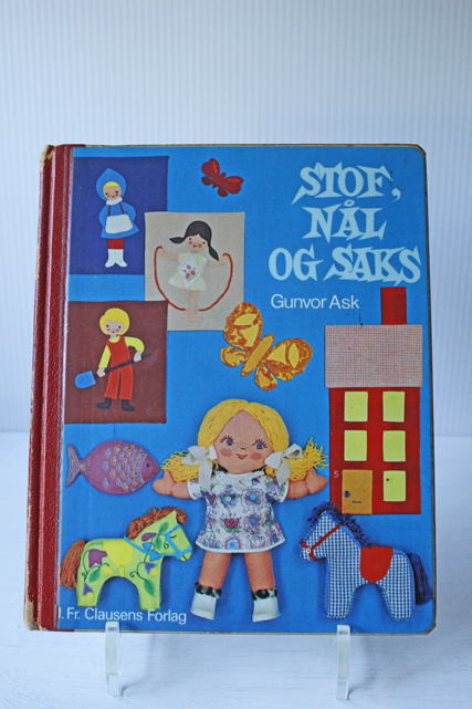 北欧ヴィンテージ本/Stof,Naal og Saks！/手芸本/1972年/SOLD OUT