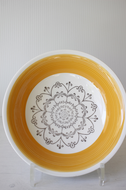 スープ/Φ19cm、高さ4cm