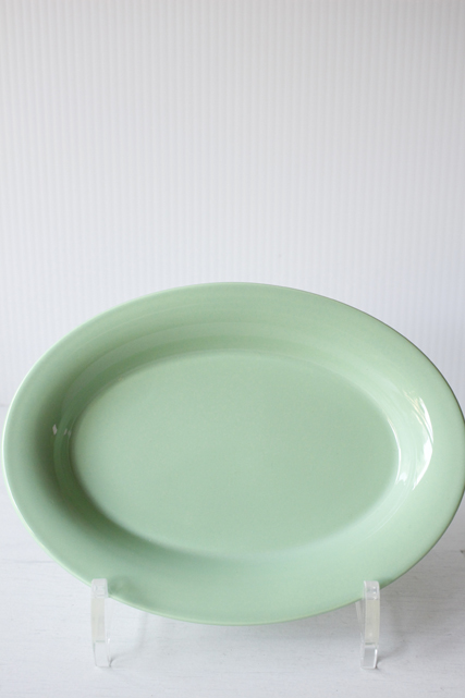 北欧ヴィンテージ/Royal Copenhagen /オーバルプレート/Ursula/ウワスラ/ライトグリーン（小）/SOLD OUT