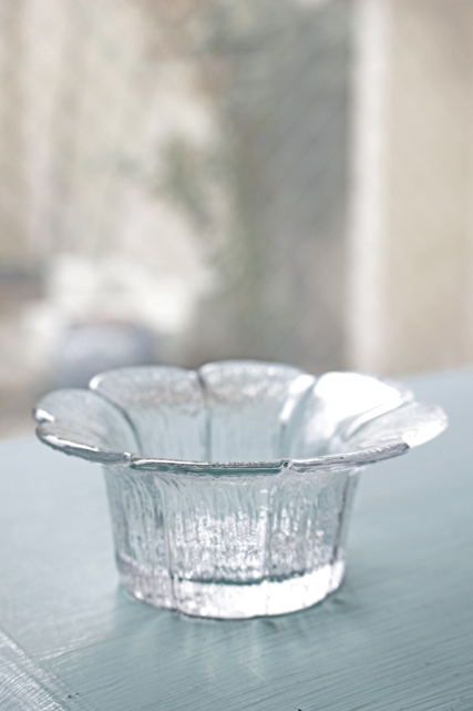 Φ11cm、高さ4.5cm