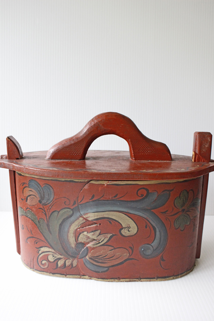 北欧ヴィンテージ/お裁縫箱/レンガ色/ハンドメイド/ハンドペイント