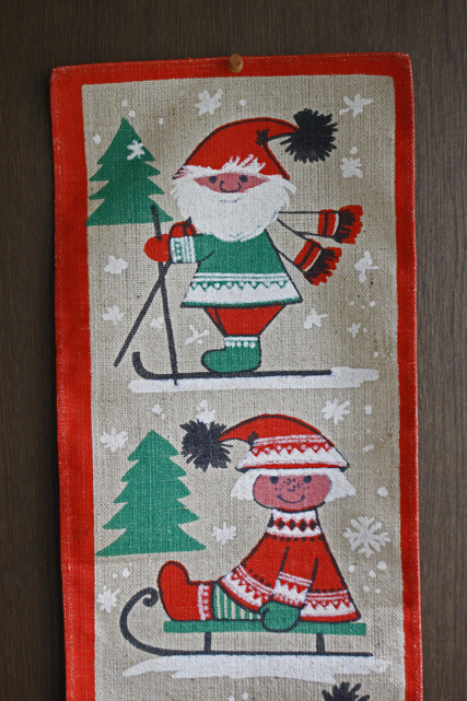 【クリスマス】北欧ヴィンテージ/ジュート（黄麻）クロス/サンタと冬遊び