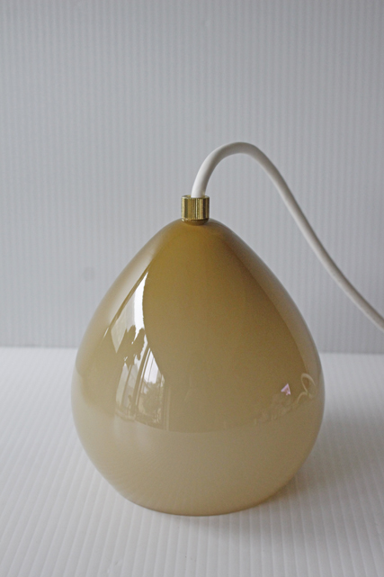 口Φ9cm、本体Φ12cm、高さ12.5cm