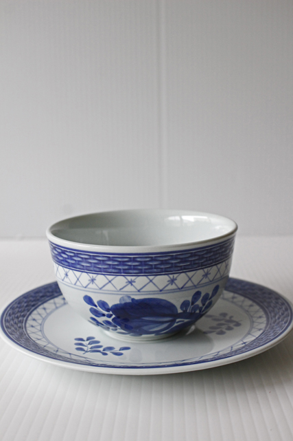 北欧ヴィンテージ/Royal Copenhagen/トランクウェーバー/ティーカップ＆ソーサー/No.4/SOLD OUT