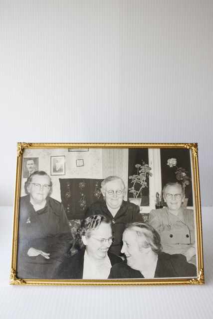 北欧ヴィンテージ/フォトフレーム(ガラスあり）/（24.5×18.5cm）/SOLD OUT