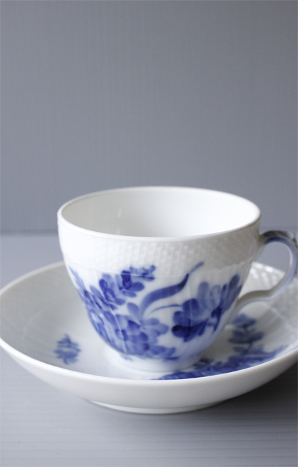 北欧ヴィンテージ/Royal Copenhagen /ブルーフラワー/カーブ/No.10/SOLD OUT