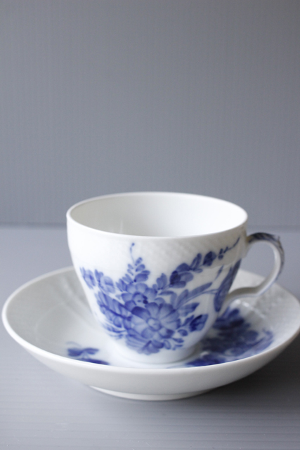 北欧ヴィンテージ/Royal Copenhagen /ブルーフラワー/カーブ/No.11/SOLD OUT