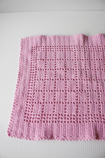 北欧ヴィンテージ/手編みのドイリー/ピンク/No,2