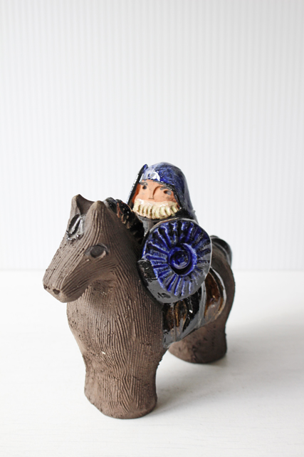 北欧ヴィンテージ/スウェーデン/馬に乗った騎士/SOLD OUT