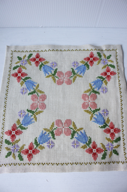 北欧ヴィンテージ/刺繍クロス/フラワーモチーフ/SOLD OUT