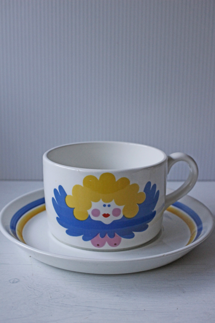 カップΦ10.5cm、高さ7cm、ソーサーΦ18.5cm/1
