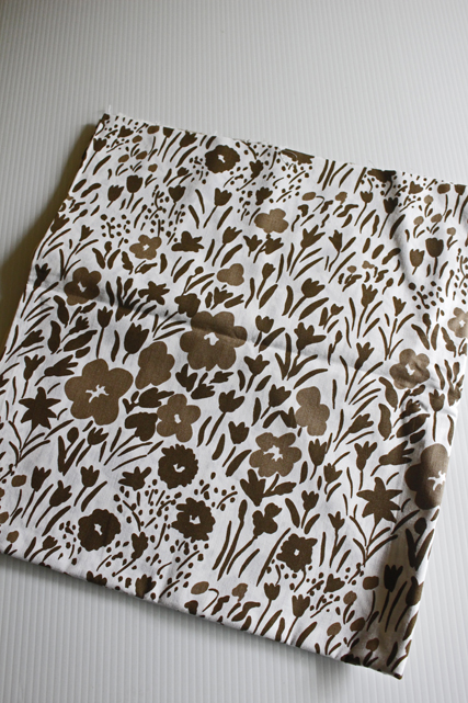 北欧ヴィンテージ/プリントファブリック/Marimekko/Pikkulempi /144×148cm