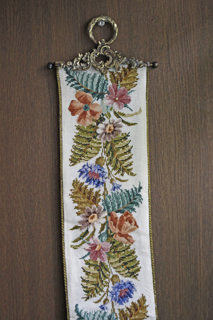 北欧ヴィンテージ/刺繍の壁掛け/フラワーモチーフ/SOLD OUT